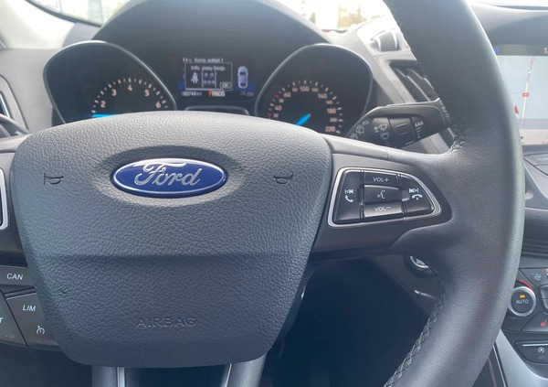 Ford Kuga cena 96900 przebieg: 60744, rok produkcji 2019 z Sławków małe 121